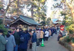 廣幡八幡宮　本堂まであと少し