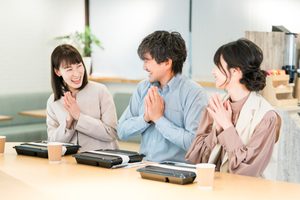 【仏教の教え】「いただきます」の本当の意味とは？命をいただく感謝の心